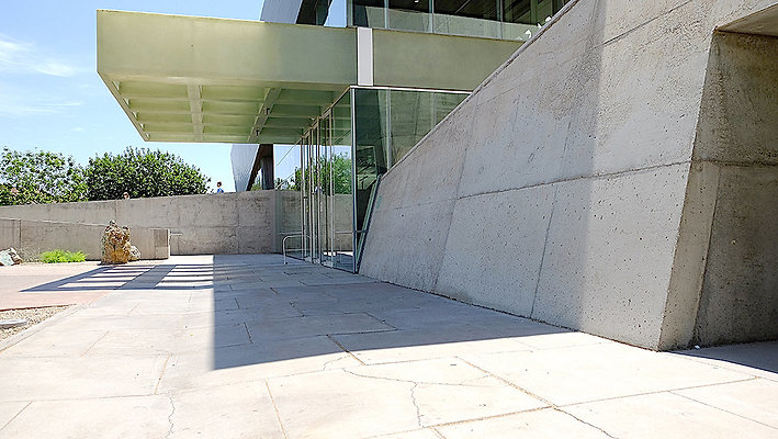 6 - AZ SCIENCE CENTER